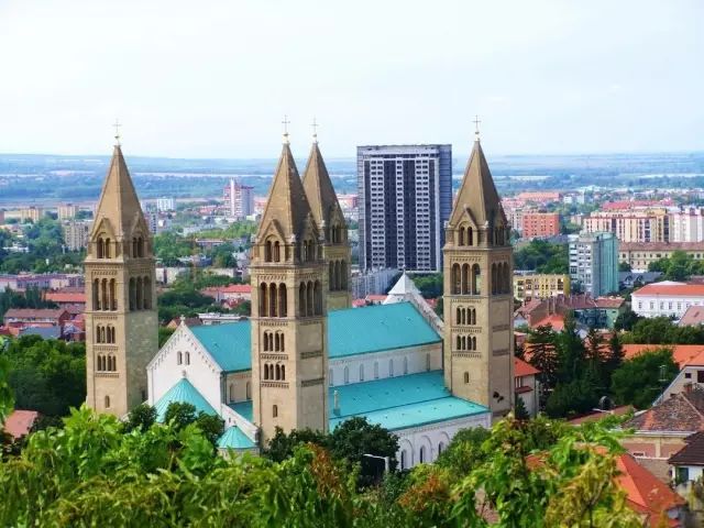 匈牙利中欧旅游,中欧国家匈牙利
