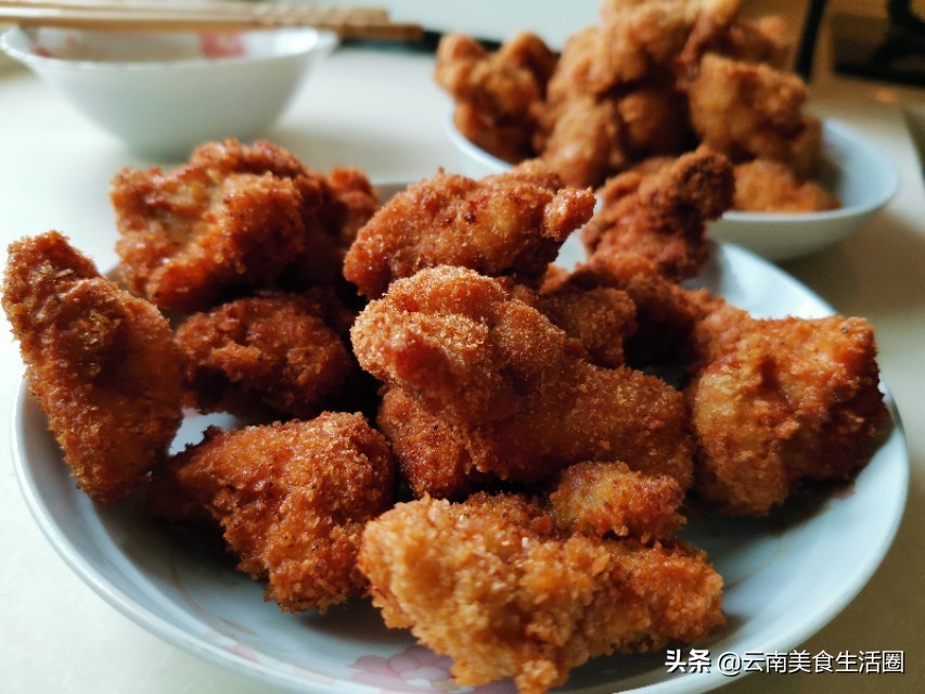 如何在家做和肯德基一样的炸鸡,炸鸡块怎么做酥脆好吃肯德基