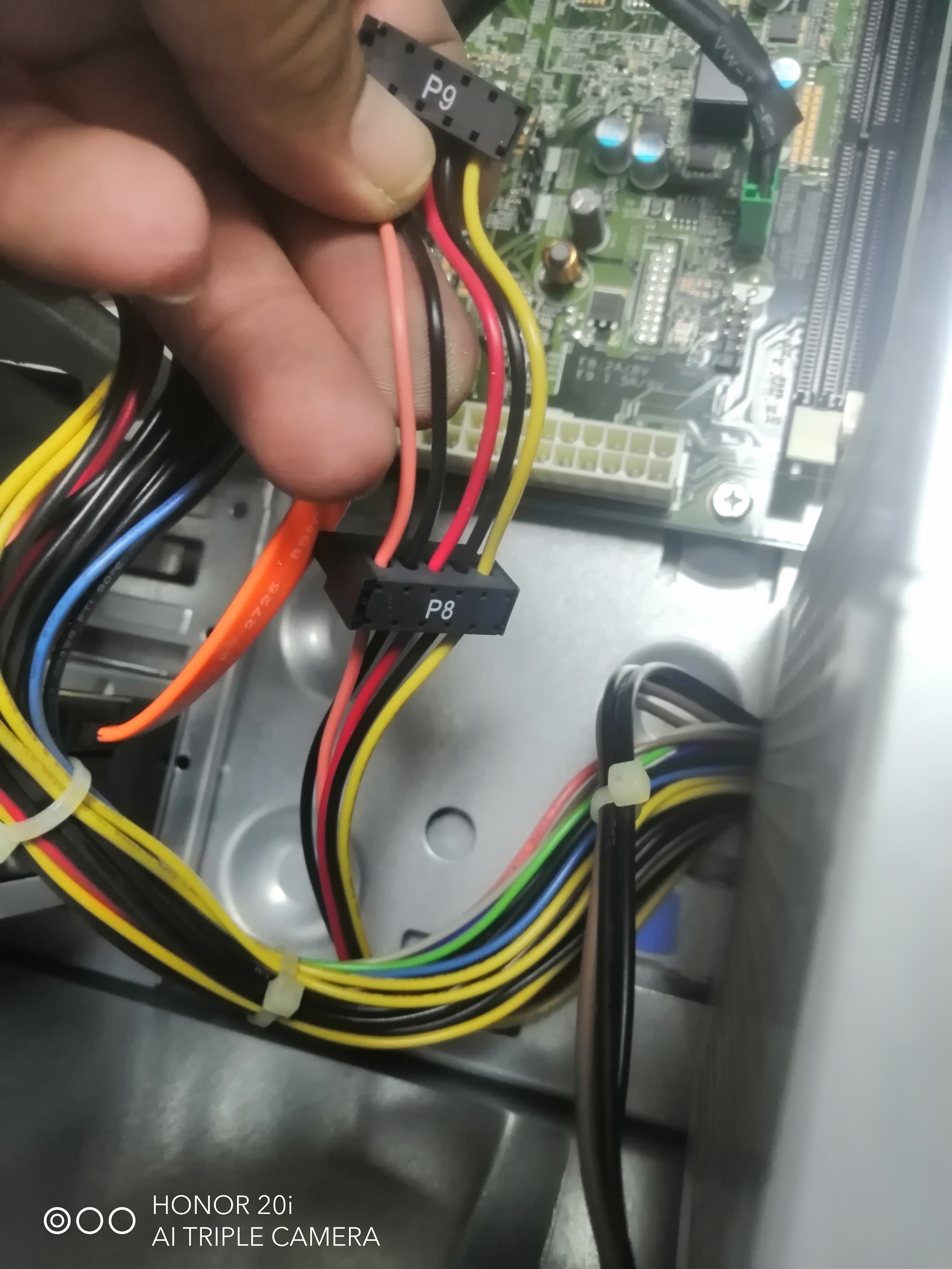 电脑主机间歇性断电重启,电脑主机总是反复重启怎么办