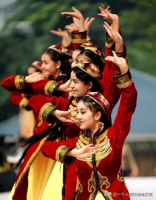 治愈系风景一辈子总要去一次新疆,去新疆的路上看不一样的风景