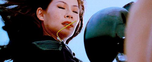 霹雳娇娃10个彩蛋,新版霹雳娇娃彩蛋