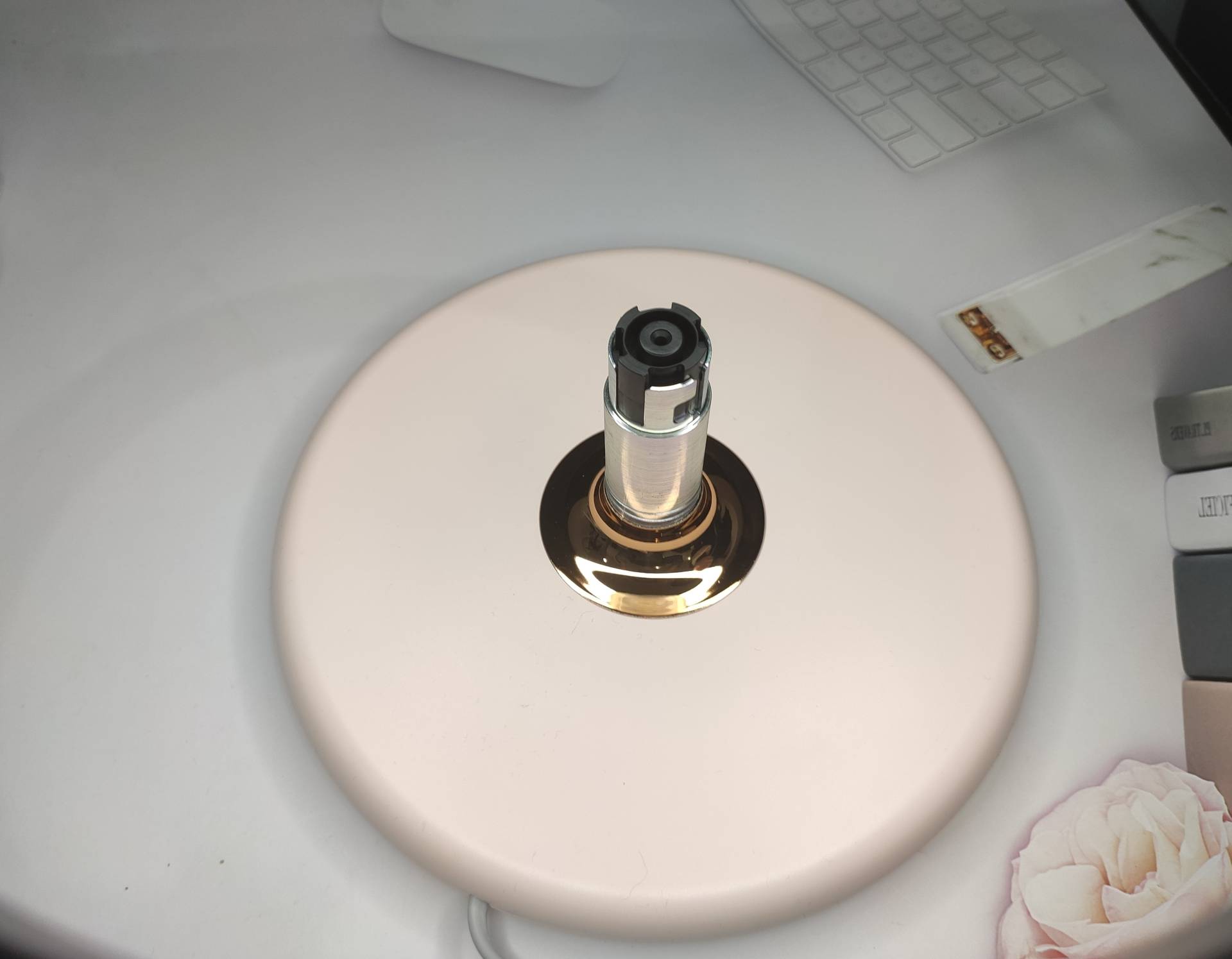 便捷科技的时代，一个多世纪没改变的吹风机，品仕乐它来重新定义