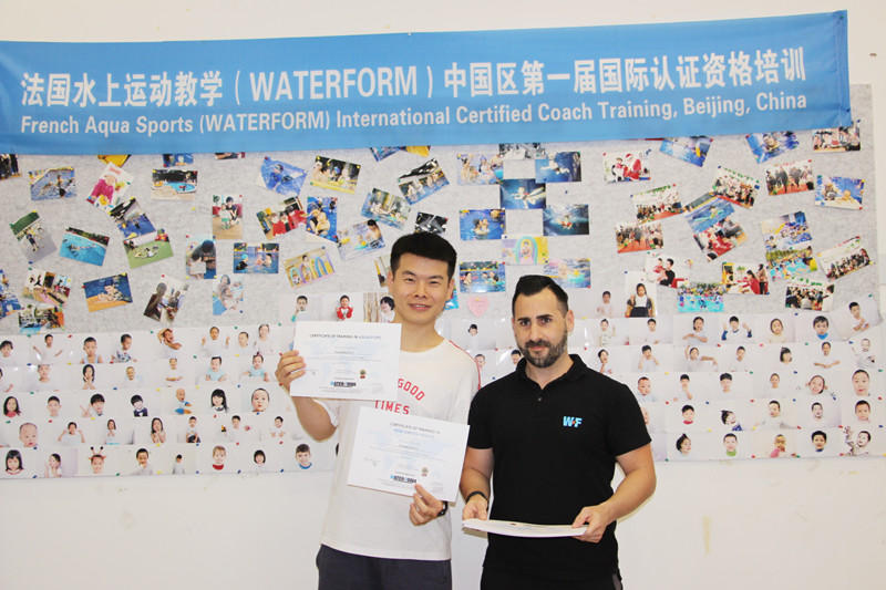 健身教练零基础培训有哪些,体验当游泳教练的一天