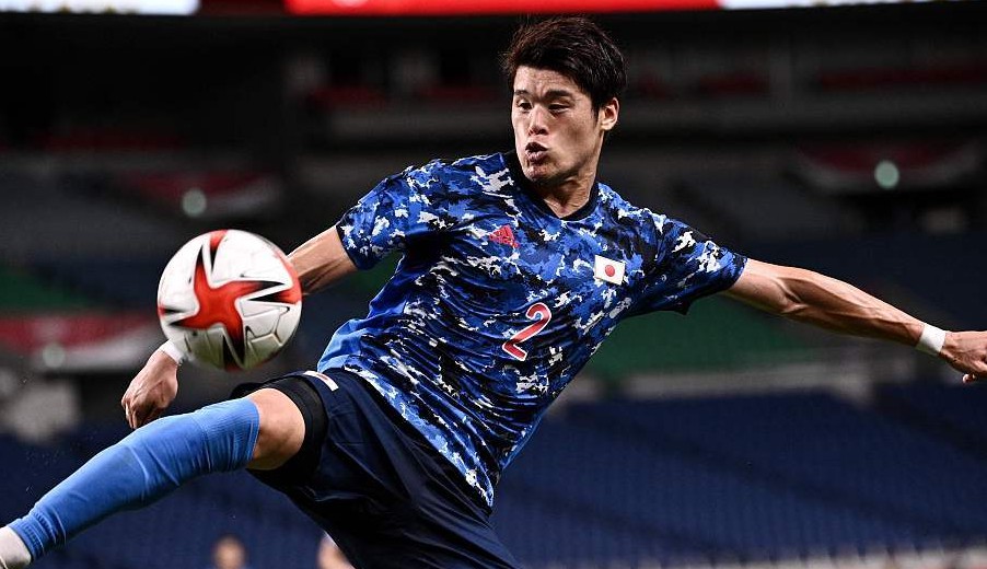 日本国奥热身1-1战平西班牙,中国男足0比3不敌日本国奥