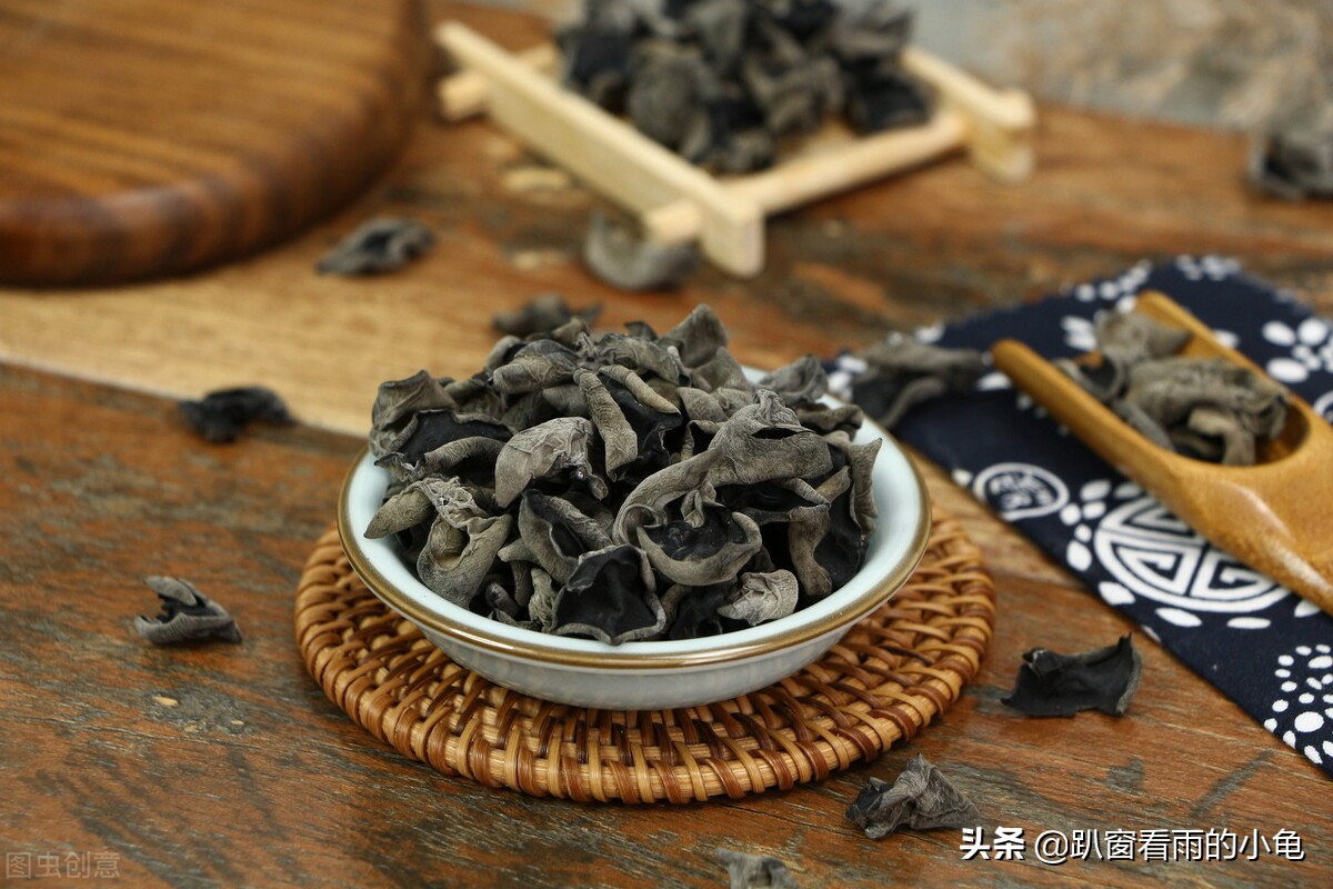春天吃木耳的作用和功效,春天吃黑木耳的好处