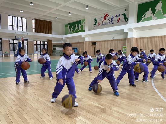 浣撹偛璧涜缁忛獙鍒嗕韩,浣撹偛璇惧爞瓒ｅ懗鏁欏