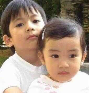 景岗山一对子女长大了!童年长相似混血,如今却颜值下滑成路人?