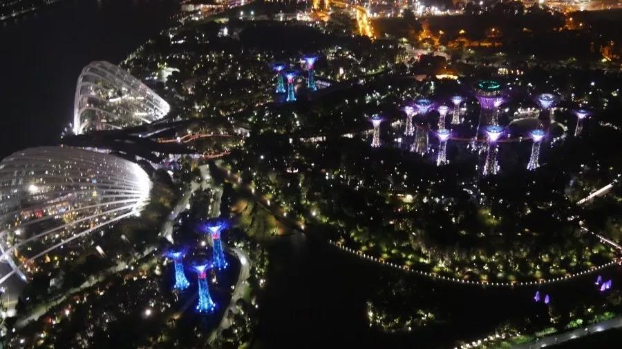 滨海湾金沙酒店一晚多少钱,新加坡滨海湾金沙酒店的视频