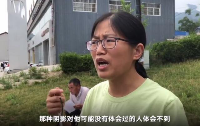 20年后当街殴打老师当事人将出狱,殴打羞辱20年前班主任后续