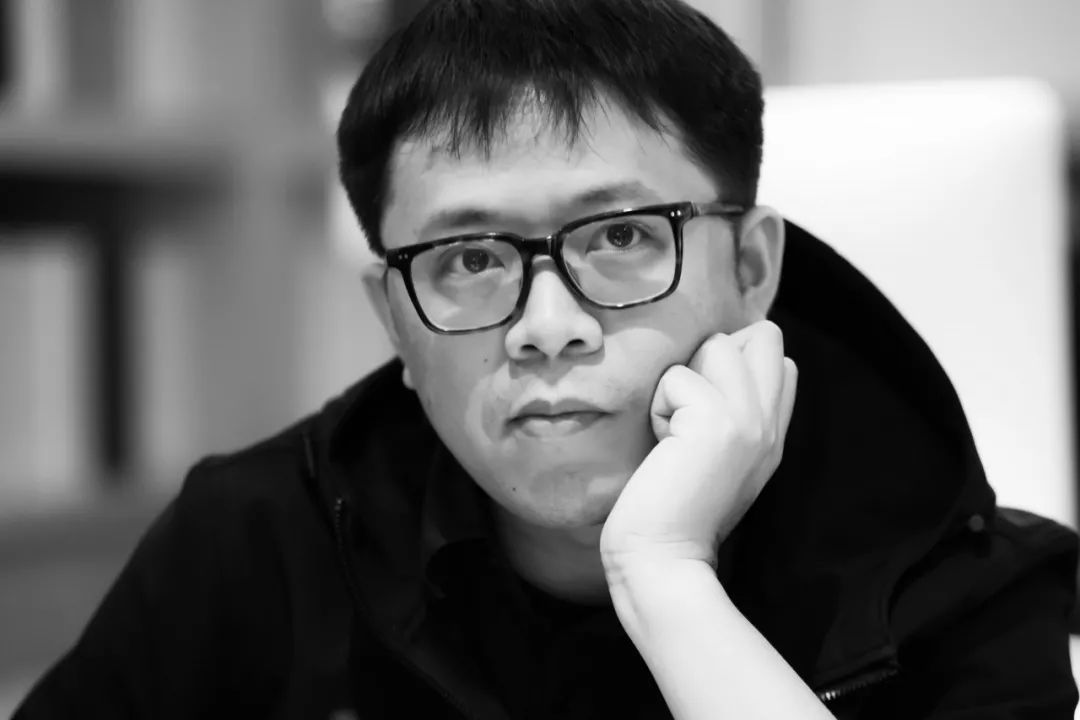 球迷故事|封城后的逆行者，他为武汉守望光明