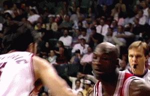 历史三大最伟大进球乔丹空中停留,乔丹十大变态后仰进球