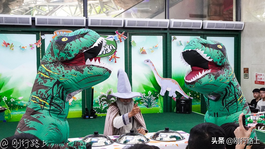 这个夏日尽情的嗨起来,这个夏天尽情玩耍