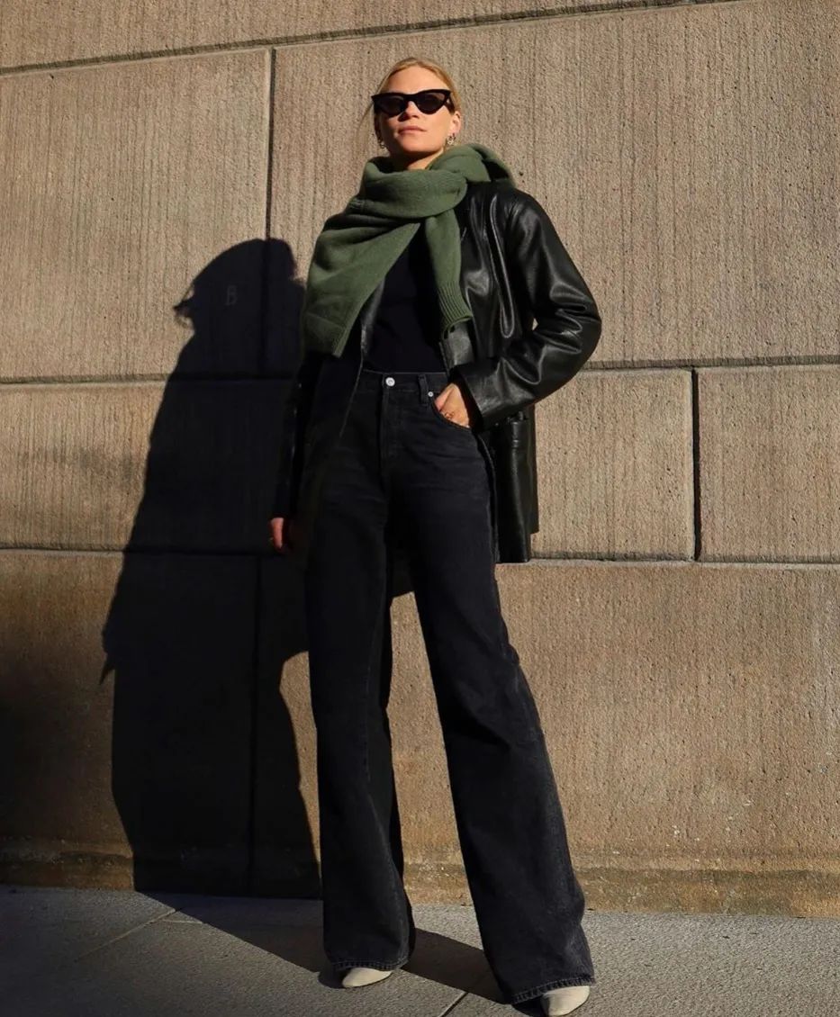 一件皮西装可以有多帅？时髦精们早已给出了答案