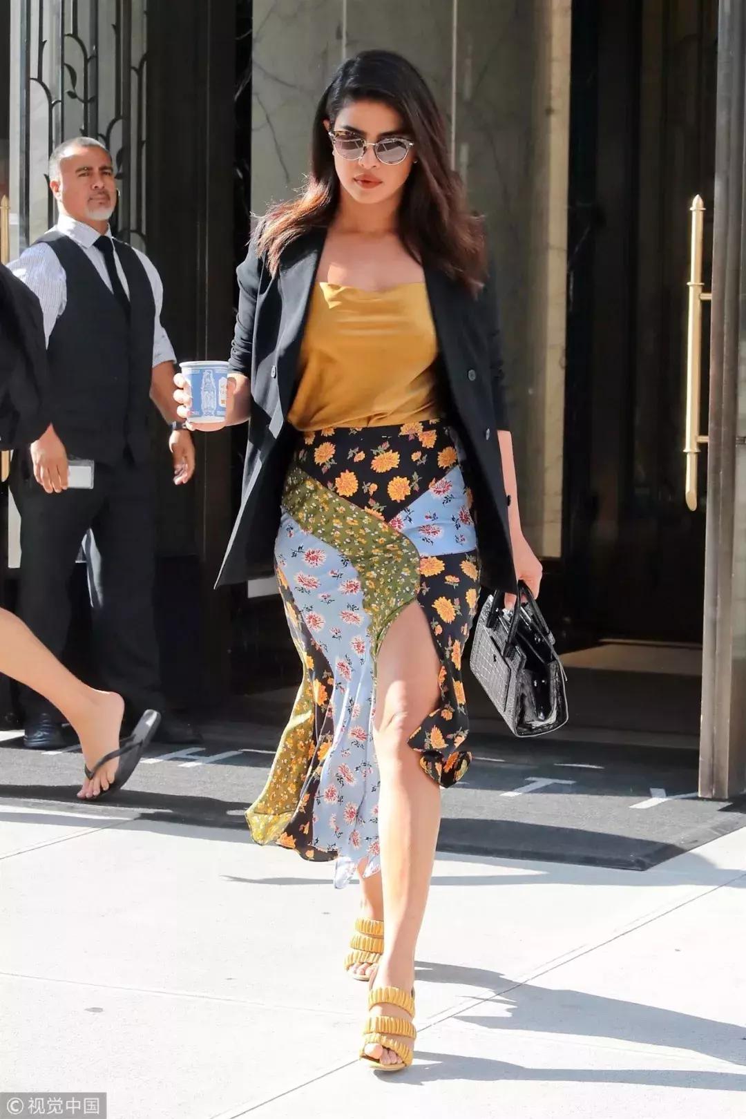 碎花裙泫雅风,lisa泫雅风衣服