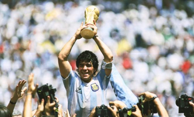 马拉多纳黑暗纪录,马拉多纳是哪一年加盟塞维利亚的