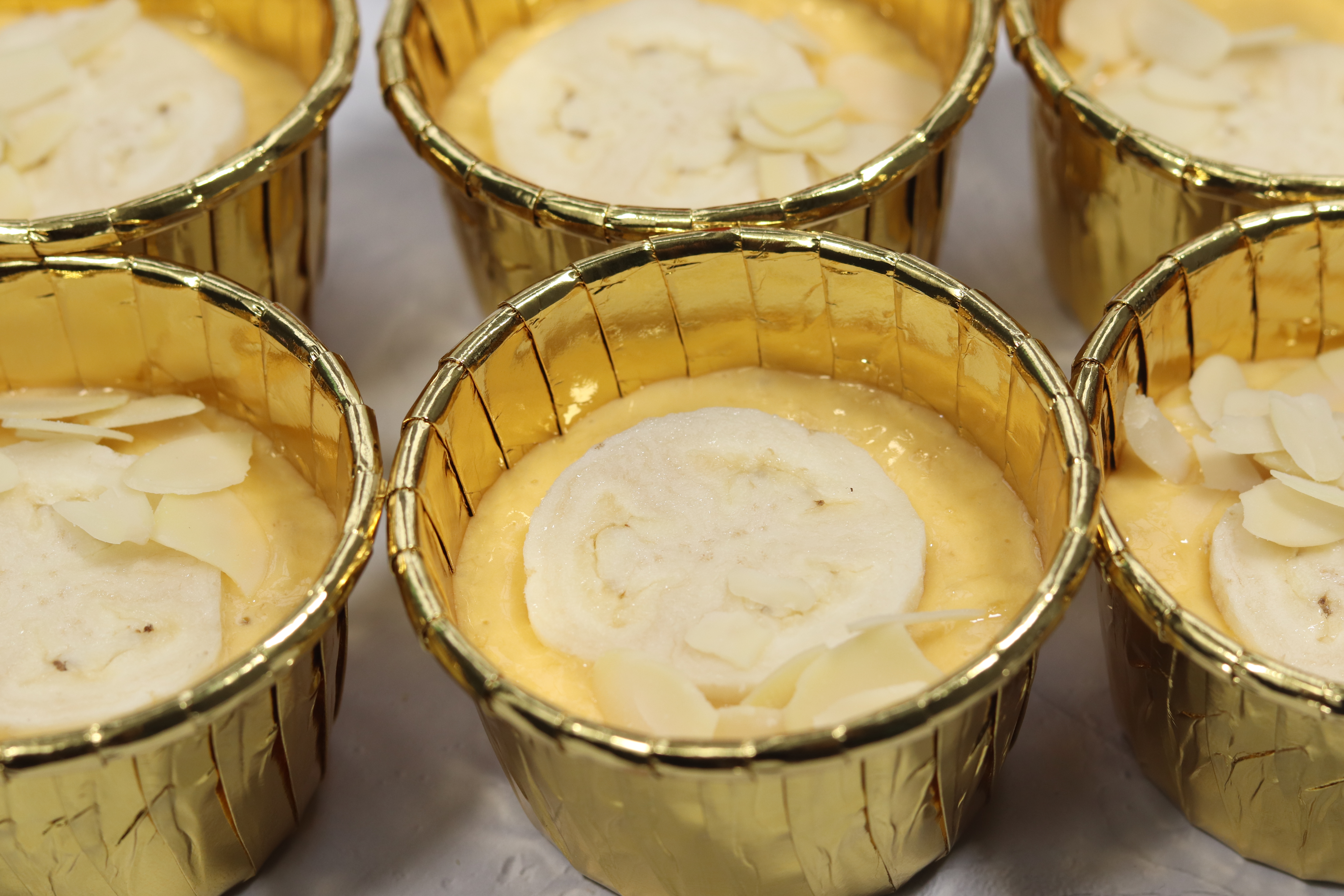 简单易学无糖无油不用烤箱做蛋糕,不用烤箱无需打发的纯牛奶小蛋糕