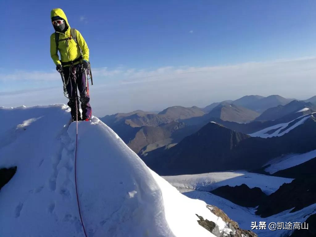 那一年，他们滑坠到人生的谷底：两名登山者和两部电影