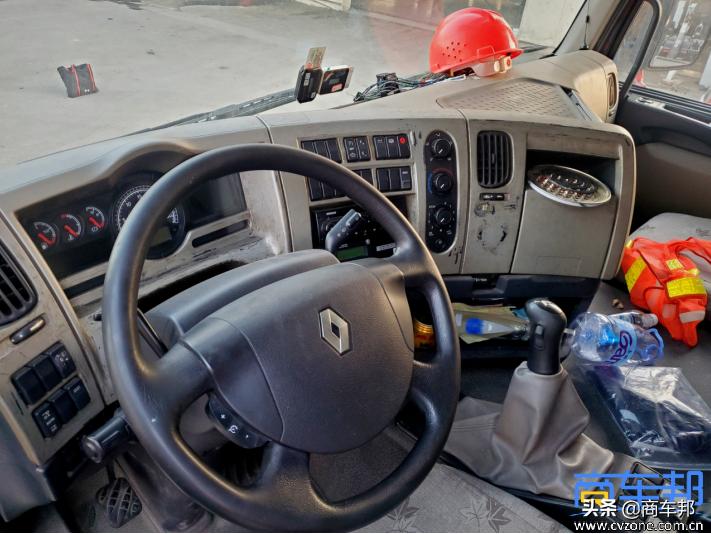 全球十大重卡牵引车排名,新款霸龙重卡牵引车