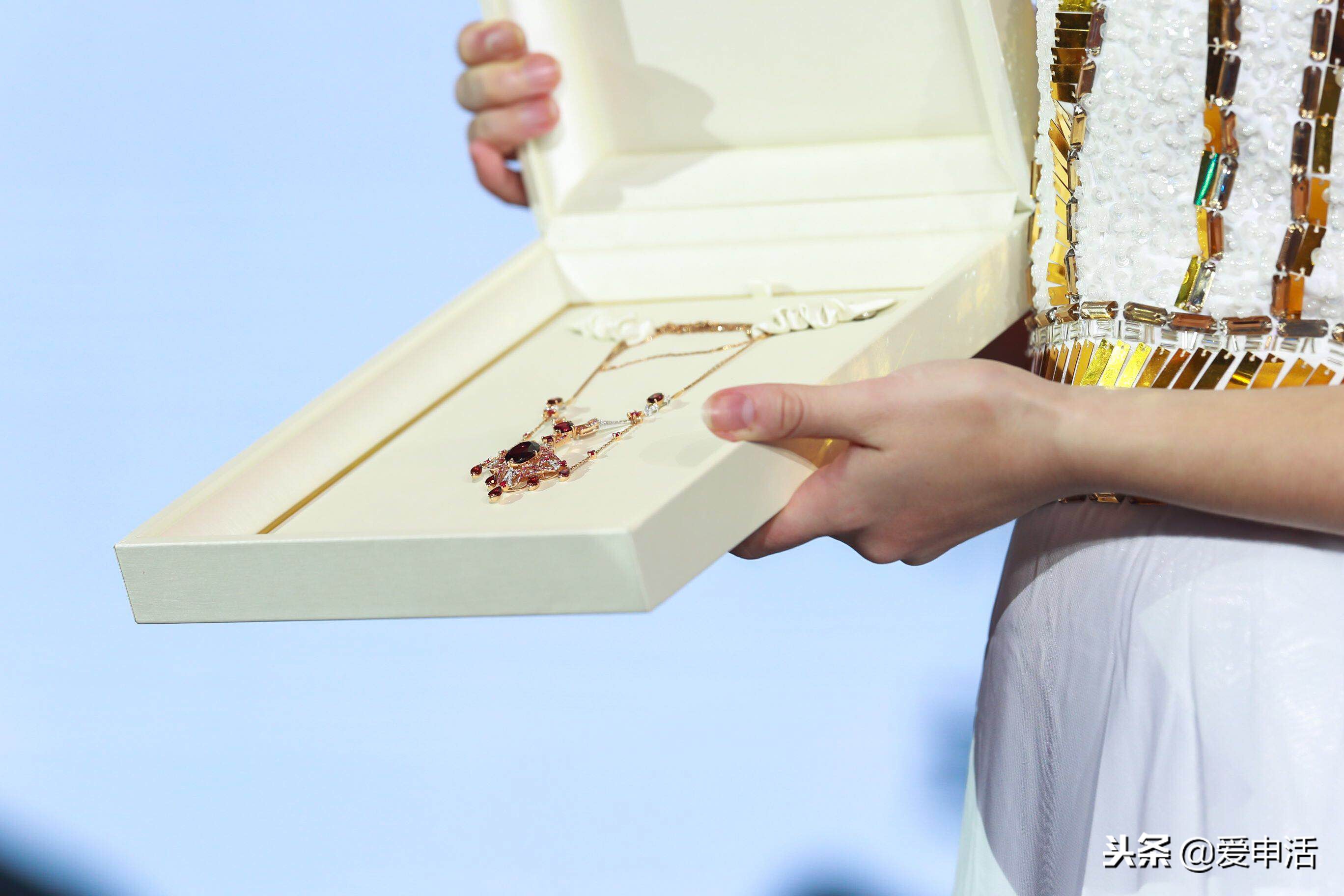 第九届海天盛筵圆满落幕游艇现场签约销售超12亿