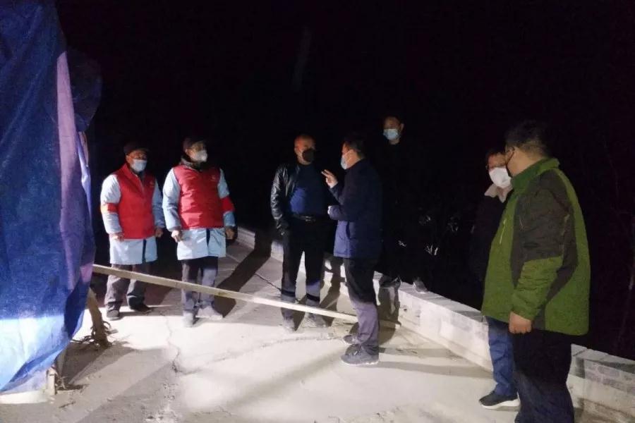 飘扬的旗帜——富平县齐村镇各基层*党**组织和*党**员干部抗击肺炎纪实