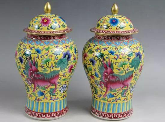 花瓶历史由来,各个年代花瓶的特点