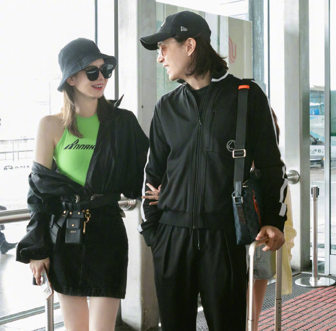 女明星背最新包包,女明星撞包系列大全