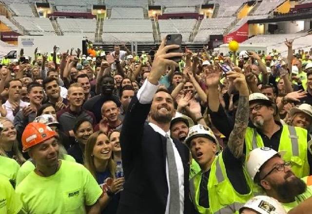 30岁总冠军环游世界100天，他的顶薪还没执行