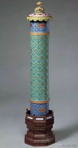 瓷之美高清图片大全,康熙和乾隆粉彩瓷盘哪个好