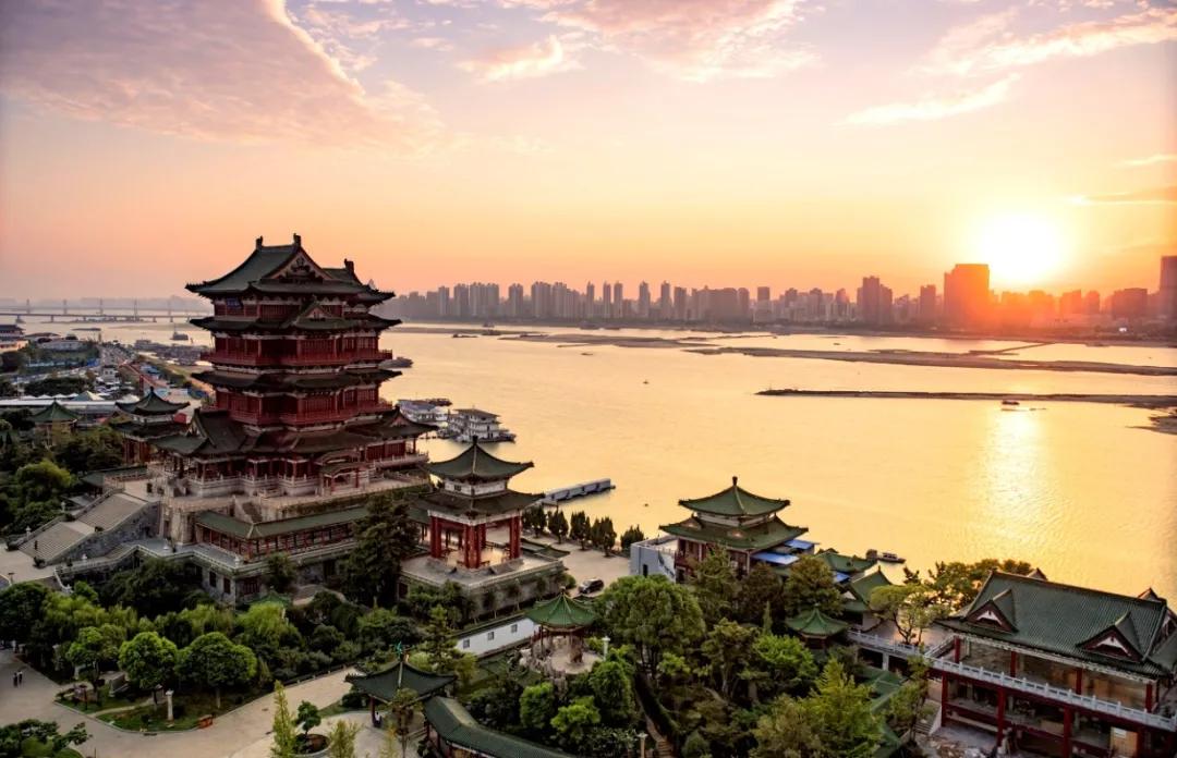 江南名楼滕王阁图,江南名楼滕王阁烟价格