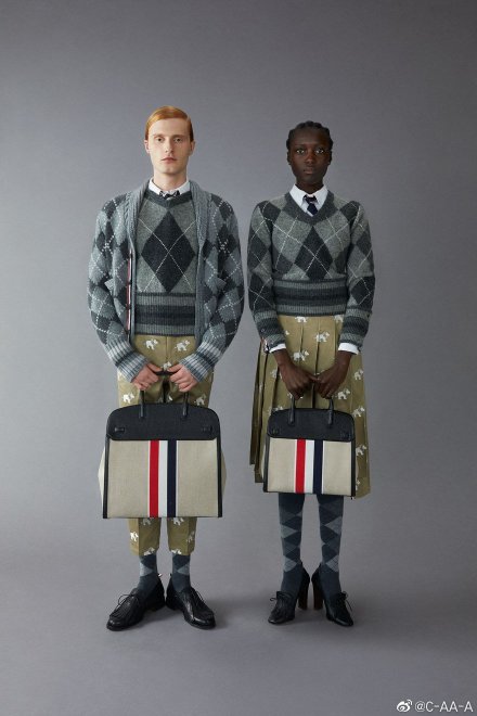 thombrowne外套怎么穿搭,thombrowne女士穿搭