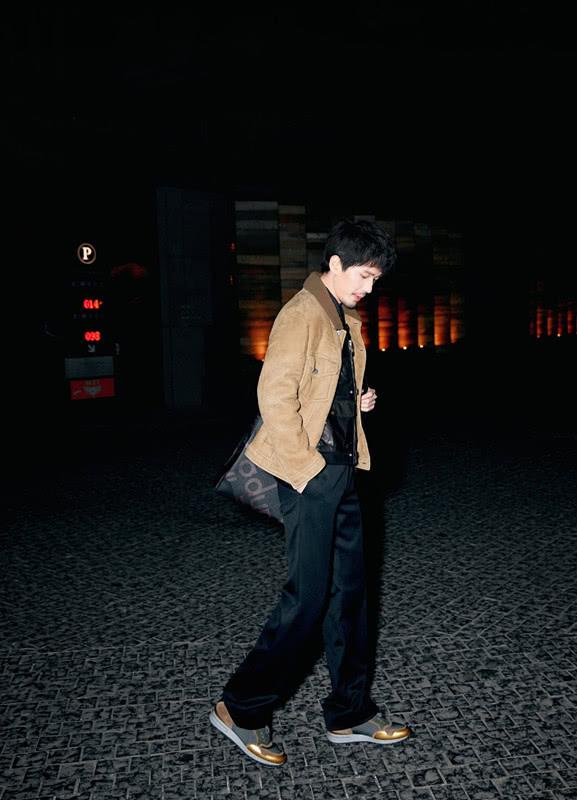 白宇同款夹克,白宇时尚穿搭