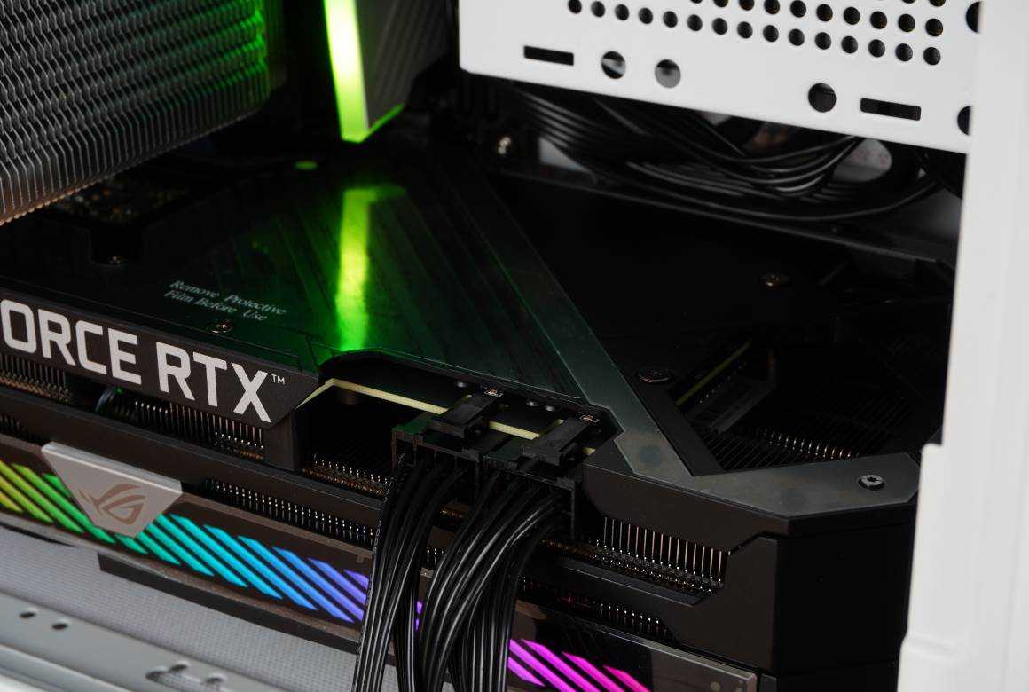 先马趣造最佳搭档，先马金钻650MSFX电源开箱拆解