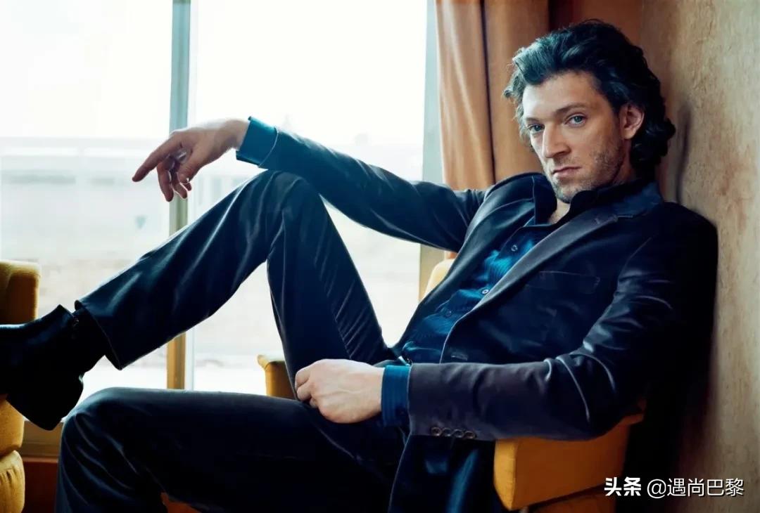 爸爸是法国人妈妈是德国人,爸爸是法国人妈妈是广东人