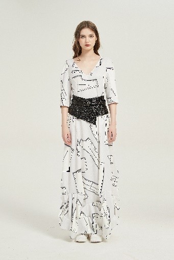 中国国际时装周将在京举办，看设计师李祖亮如何演绎姹寂美学