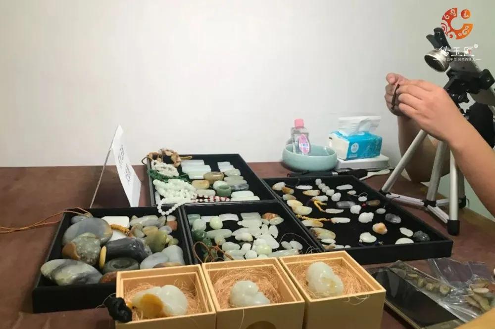 和田玉水中采直播,和田玉清水直播