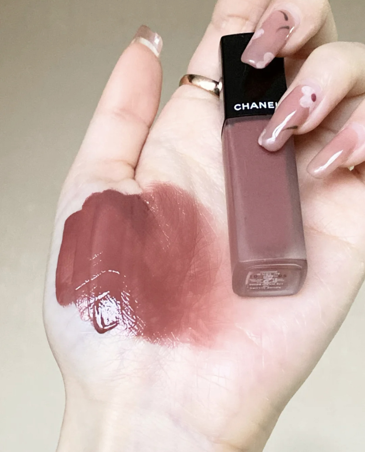 适合日常淡妆的口红色号推荐,适合日常淡妆的口红推荐