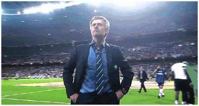 足球女孩,男孩女孩看足球