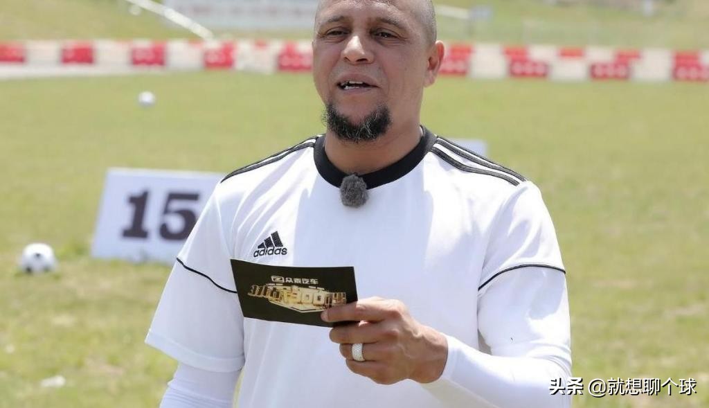 可以拉小提琴的左脚,左脚拉小提琴的男人