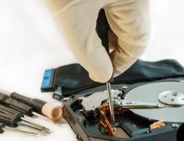 日立500g硬盘是固态硬盘吗,固态硬盘120g和普通硬盘500g相比