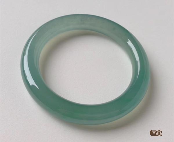 翡翠的水头有什么用处,翡翠水头能养出来么