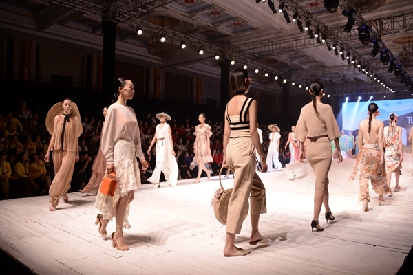 tuliptaste郁香菲24春新品发布会,郁香菲tuliptaste新款