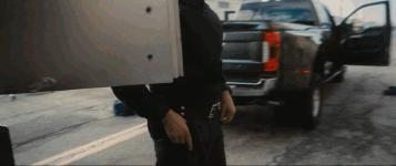 著名“怪胎”大导演最新*片爽**，冲这光头主演我就燃爆了