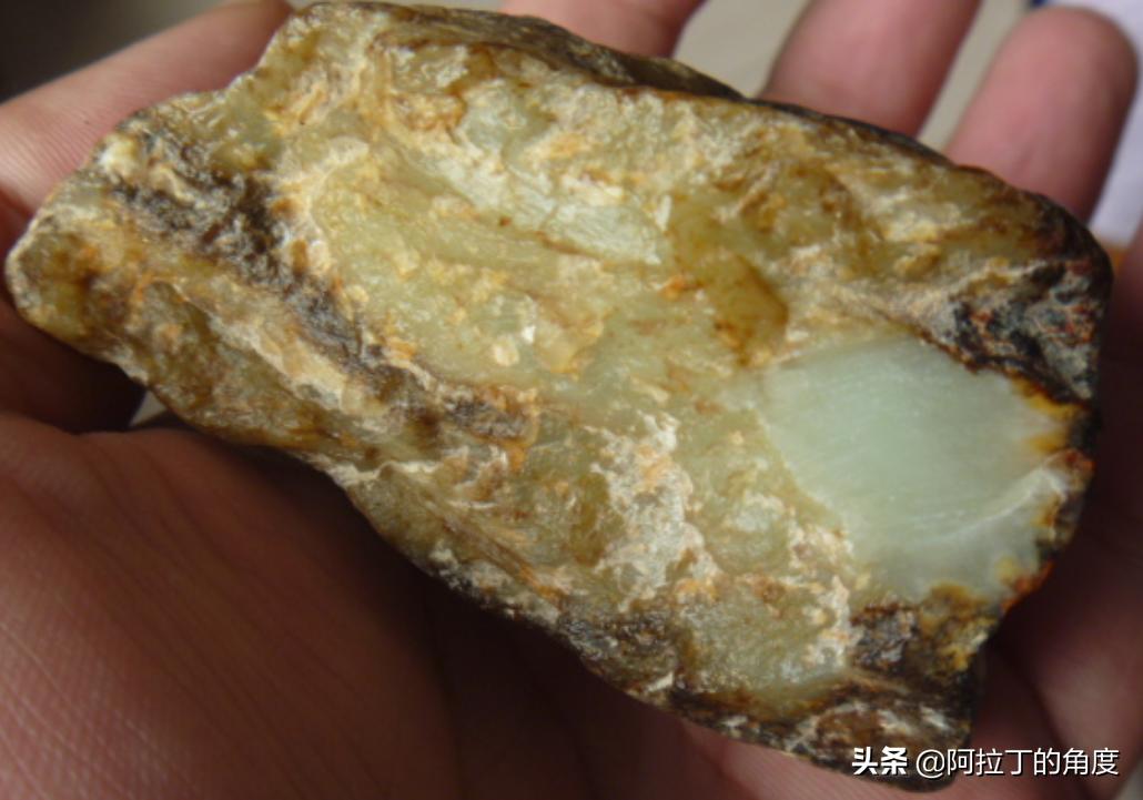 玉中之王的岫岩玉,四大名玉岫玉怎么样