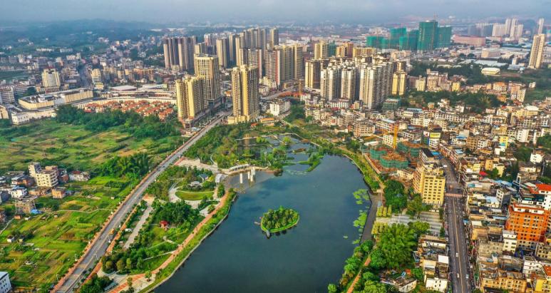 娼睍鑷┚浜斿崕,骞夸笢浜哄埌浜戝崡鐪熷疄鎰熷彈