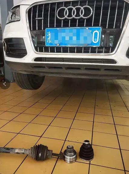 奥迪球笼渗油到底修不修,奥迪半轴球笼维修