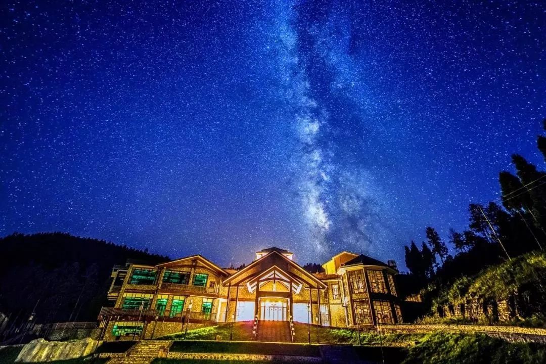 重庆人去哪里避暑最合适,重庆人适合出去避暑地方推荐