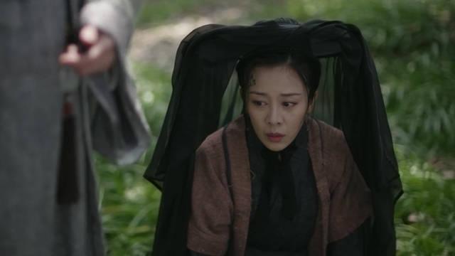 曹表妹为防失宠,偷偷给表哥下药,导致姨母病发身亡,太恶毒了