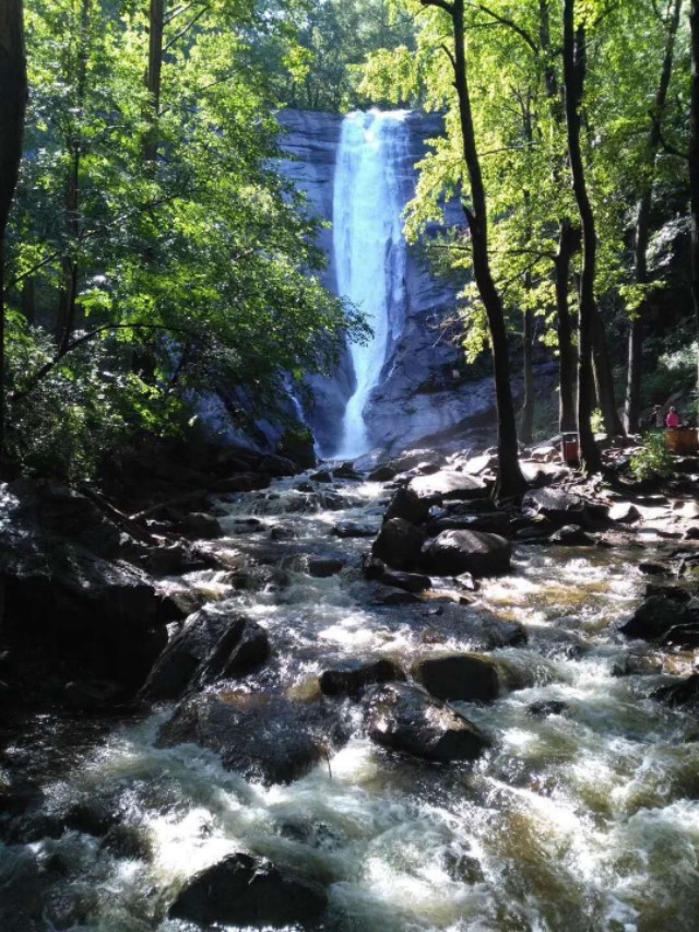 雾灵山内住宿推荐,雾灵山在山上住宿最佳方案