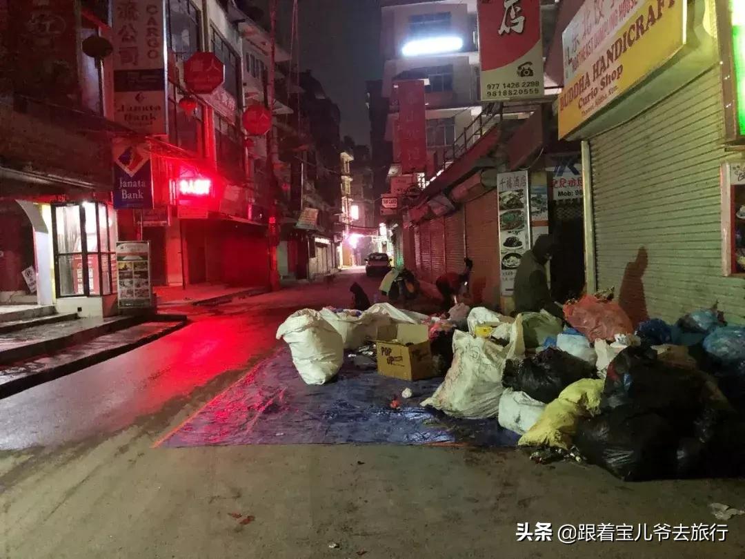 走进尼泊尔感受生活与风情,探访尼泊尔佛教徒