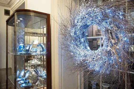 2018春夏系列灵感来源,2017圣诞橱窗设计